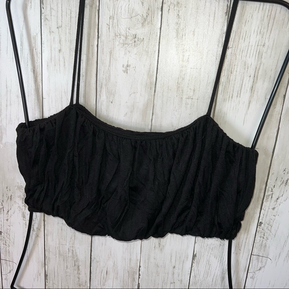 Sadie & Sage Black Flounce Bralette Size Medium Light Support Soft Pull On - Picture 1 of 7